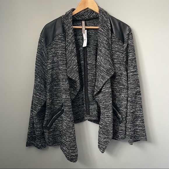 nwt Pennington’s draped cardigan with faux leather detail plus size 3x - Picture 3 of 11